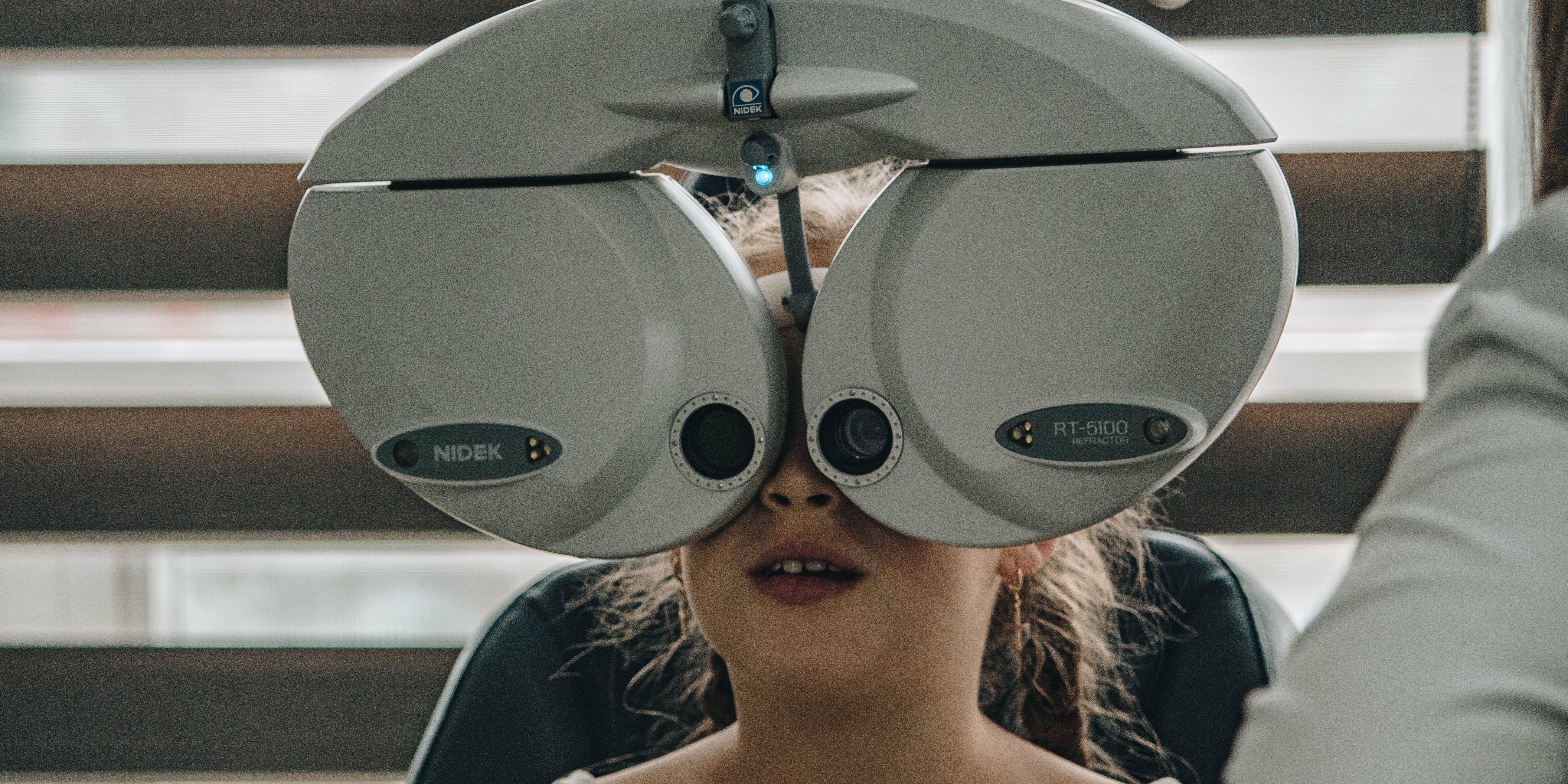 what-to-expect-in-an-annual-eye-exam-reynolds-opticians